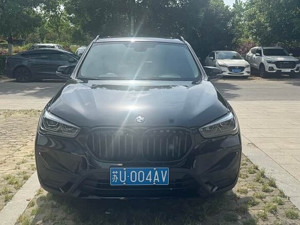 2022 BMW X1 Long 20Li sDrive II (F48) Рестайлинг, чёрный, 1670000 рублей - вид 1