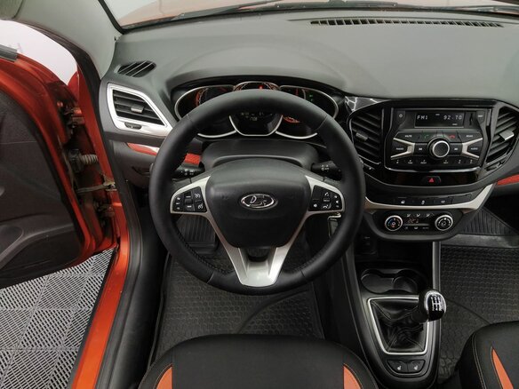 2019 Lada (ВАЗ) Vesta SW Cross I, оранжевый, 1049000 рублей - вид 22