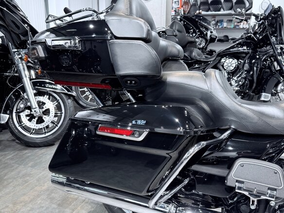 2018 Harley-Davidson Electra Glide, чёрный, 1799000 рублей - вид 12