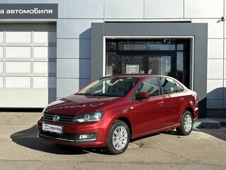 2015 Volkswagen Polo V, красный, 849000 рублей, вид 1