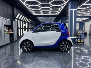 2016 Smart Fortwo III, белый, 950000 рублей, вид 2