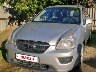 2010 Kia Carens II (UN), серый, 690000 рублей, вид 1