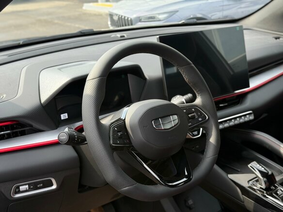 2026 Geely Coolray I Рестайлинг 2, серый, 2964990 рублей - вид 11