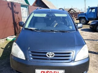 2002 Toyota Avensis Verso I, чёрный, 230000 рублей, вид 1