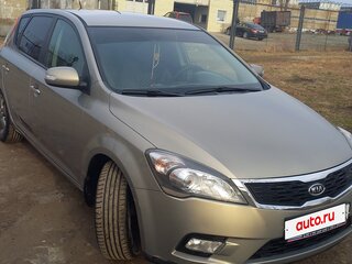 2010 Kia Ceed I, серебристый, 730000 рублей, вид 2