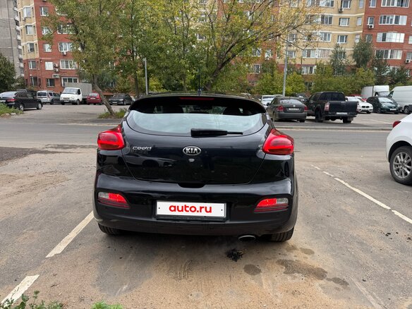 2016 Kia Ceed II Рестайлинг, чёрный, 1390000 рублей - вид 4