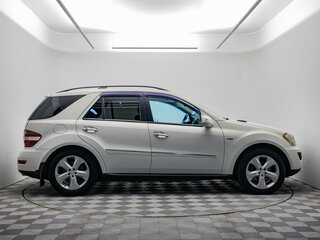2008 Mercedes-Benz M-Класс 320 II (W164) Рестайлинг, белый, 1274000 рублей, вид 4