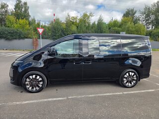 2023 Hyundai Staria I, чёрный, 6600000 рублей, вид 4