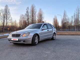 2002 Mercedes-Benz C-Класс 200 II (W203), серебристый, 480000 рублей, вид 1