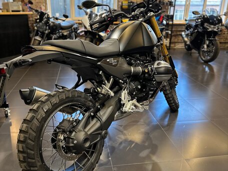 2025 BMW R 12 G/S, чёрный, 2270000 рублей, вид 4