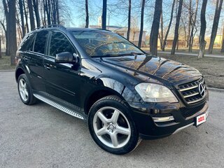 2010 Mercedes-Benz M-Класс 350 II (W164) Рестайлинг, чёрный, 1590000 рублей, вид 3