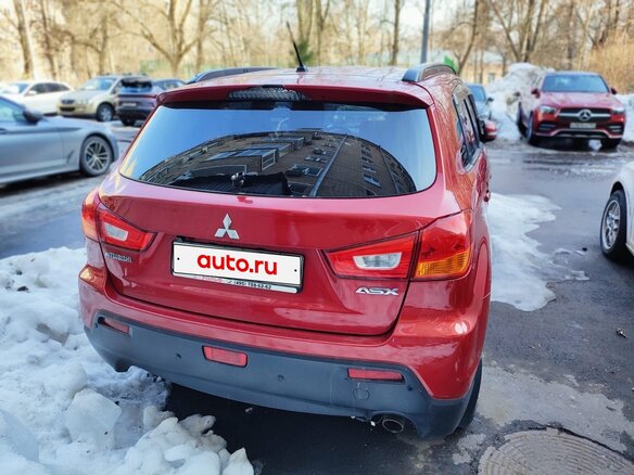 2011 Mitsubishi ASX I, красный, 1050000 рублей - вид 1