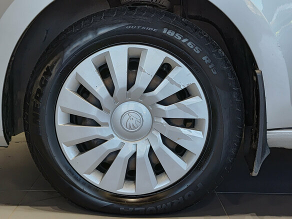2020 Skoda Rapid II, серый, 1545000 рублей - вид 17