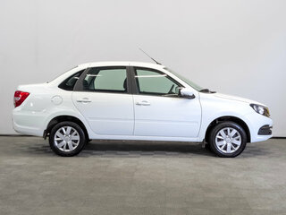 2023 Lada (ВАЗ) Granta I Рестайлинг, белый, 645000 рублей, вид 4