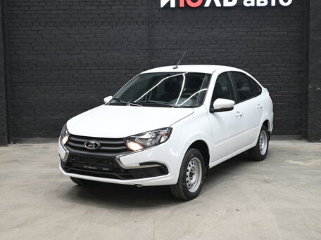 2026 Lada (ВАЗ) Granta I Рестайлинг, белый, 1017000 рублей, вид 2