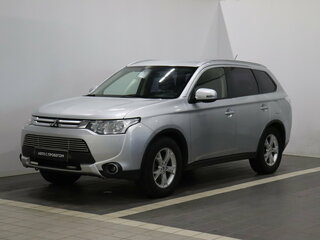 2014 Mitsubishi Outlander III Рестайлинг, серый, 1235000 рублей, вид 3