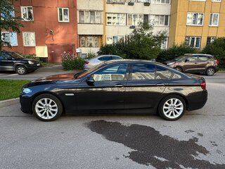 2015 BMW 5 серии 520d VI (F10/F11/F07) Рестайлинг, чёрный, 2070000 рублей, вид 3