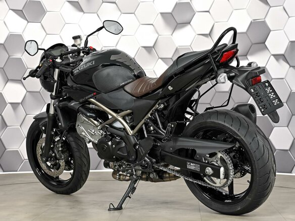 2023 Suzuki SV 650, чёрный, 677000 рублей - вид 7