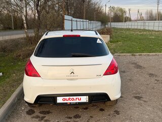 2011 Peugeot 308 I Рестайлинг, белый, 500000 рублей, вид 4