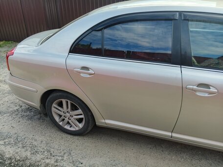 2006 Toyota Avensis II, серебристый, 625000 рублей, вид 4