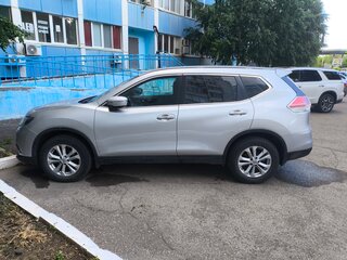 2016 Nissan X-Trail III, серебристый, 1570000 рублей, вид 2