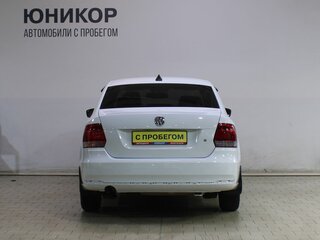 2014 Volkswagen Polo V, белый, 559000 рублей, вид 5
