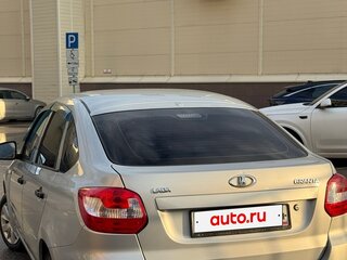 2015 Lada (ВАЗ) Granta I, серебристый, 330000 рублей, вид 3