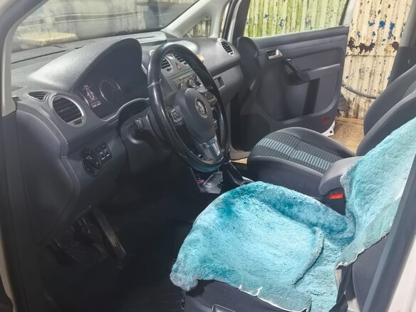 2013 Volkswagen Caddy III Рестайлинг, белый, 990000 рублей - вид 3