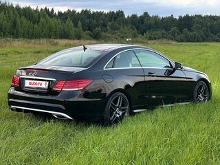 2013 Mercedes-Benz E-Класс 200 IV (W212, S212, C207) Рестайлинг, чёрный, 1600000 рублей, вид 3