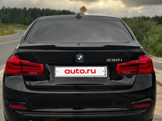 2017 BMW 3 серии 330i VI (F3x) Рестайлинг, чёрный, 2220000 рублей, вид 4
