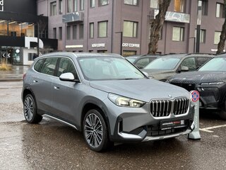 2026 BMW X1 Long 25Li xDrive III (U11/U12), серый, 4890000 рублей, вид 3