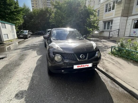 2012 Nissan Juke I, коричневый