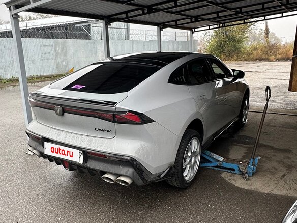 2023 Changan UNI-V I, серый, 2100000 рублей - вид 14