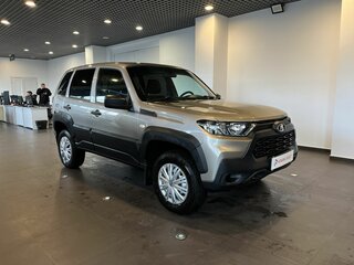 2022 Lada (ВАЗ) Niva Travel I, серый, 1175000 рублей, вид 1