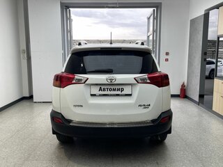 2013 Toyota RAV4 IV (XA40), белый, 2150000 рублей, вид 5