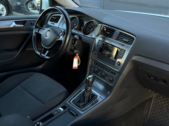 2014 Volkswagen Golf VII, белый, 950000 рублей - вид 11