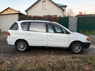 1996 Toyota Ipsum I (M10), белый, 350000 рублей, вид 2