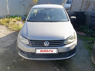 2018 Volkswagen Polo V Рестайлинг, серебристый, 650000 рублей, вид 1