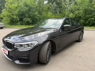 2017 BMW 5 серии 530d xDrive VII (G30/G31/G38), серый, 4750000 рублей, вид 1