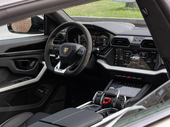2025 Lamborghini Urus SE I Рестайлинг, зелёный, 38790000 рублей - вид 15