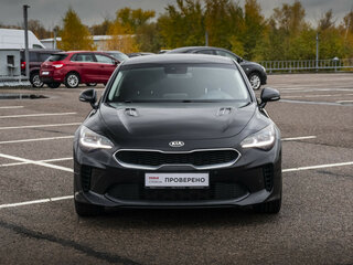 2018 Kia Stinger I, чёрный, 2498000 рублей, вид 3