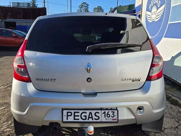 2012 Renault Sandero I, серебристый, 465000 рублей - вид 8