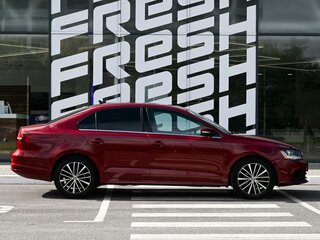 2017 Volkswagen Jetta VI Рестайлинг, красный, 1469000 рублей, вид 5