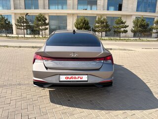 2020 Hyundai Elantra VII (CN7), серый, 1750000 рублей, вид 3