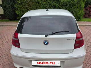 2010 BMW 1 серии 116i I (E81/E82/E87/E88) Рестайлинг, белый, 770000 рублей, вид 2