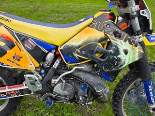 Suzuki RMX 250S