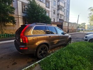 2011 Volvo XC90 5 Geartronic I Рестайлинг, золотистый, 2700000 рублей, вид 4