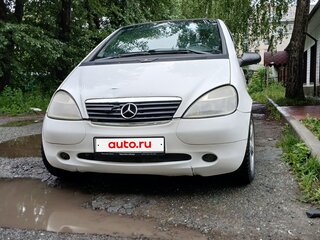1998 Mercedes-Benz A-Класс 140 I (W168), белый, 170000 рублей, вид 1