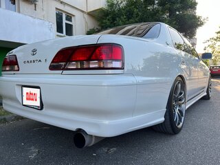1999 Toyota Cresta V (X100) Рестайлинг, белый, 1100000 рублей, вид 4