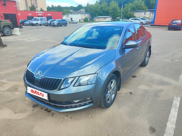 2017 Skoda Octavia III (A7), серый, 1495000 рублей - вид 2